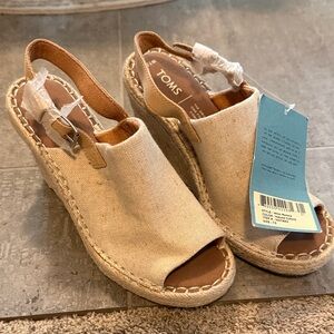 TOMS Women's Tan Wedge Sandals